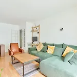 Cosy 1 Bed Flat W Balcony 5Min To Metro Republique